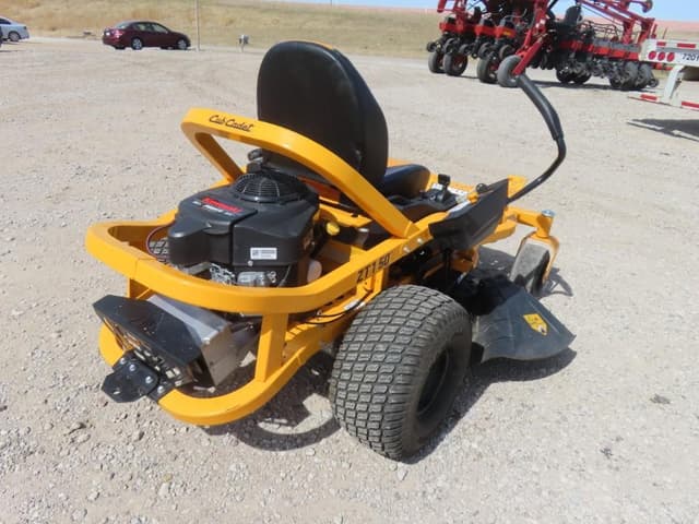 Image of Cub Cadet Ultima ZT1 equipment image 4