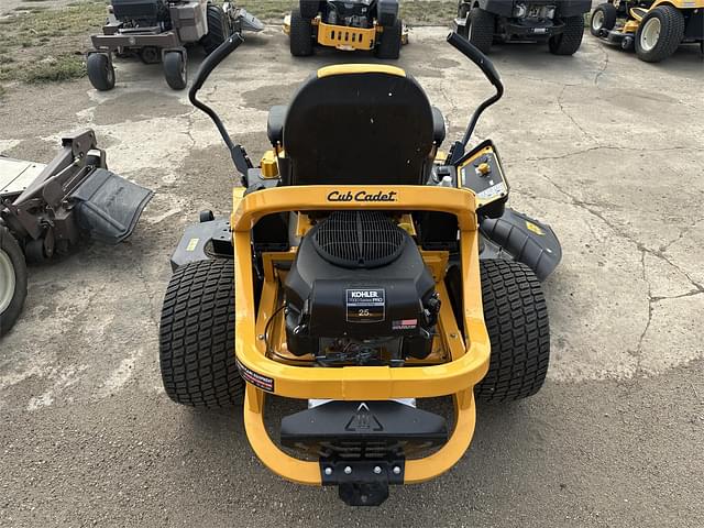 Image of Cub Cadet Ultima ZT1 equipment image 3