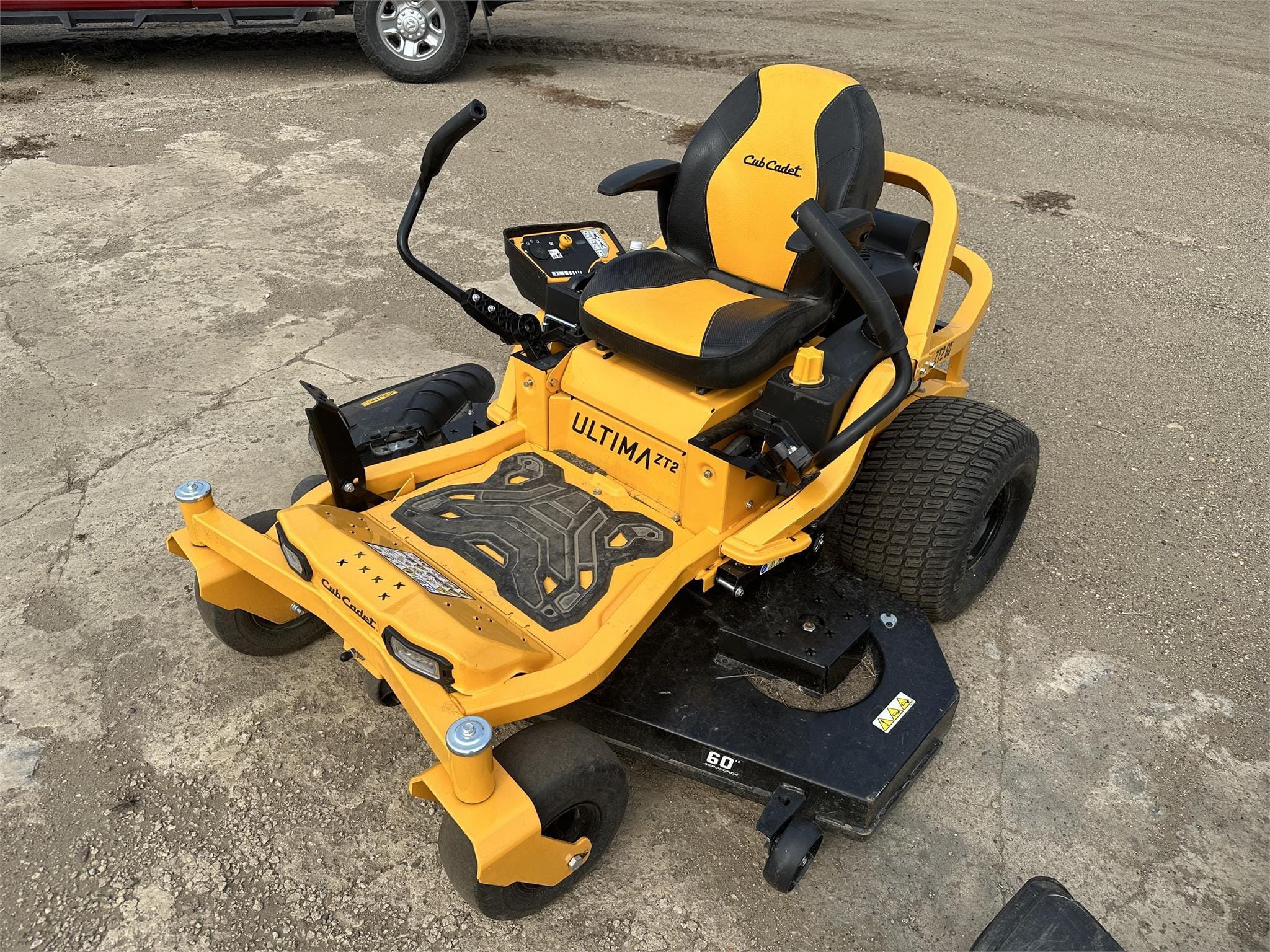 Main image Cub Cadet Ultima ZT2