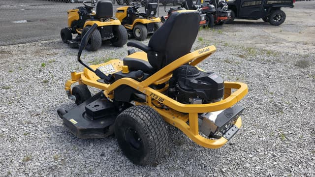 Image of Cub Cadet Ultima ZT3 equipment image 2