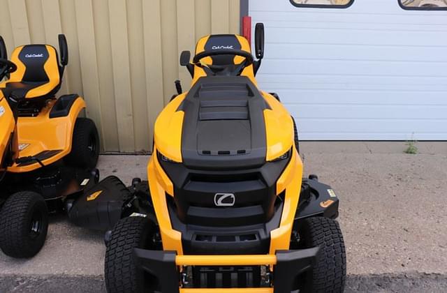 Image of Cub Cadet XT2 SLX54 equipment image 2