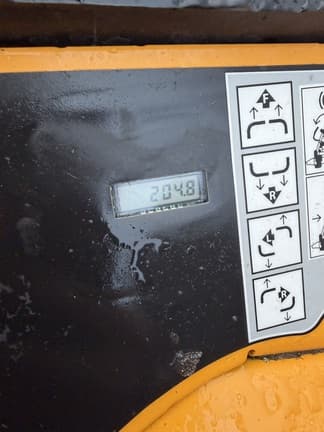 Image of Cub Cadet Ultima ZT1 equipment image 4