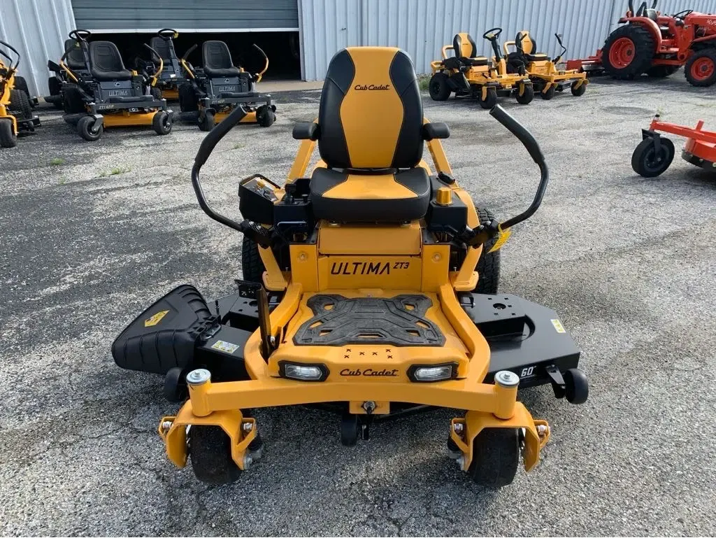 2023 Cub Cadet Ultima ZT3 Equipment Image0