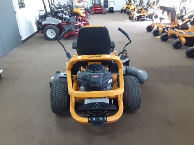 Image of Cub Cadet Ultima ZT3 equipment image 3