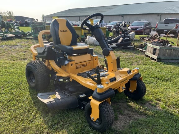 Main image Cub Cadet Ultima ZTS1