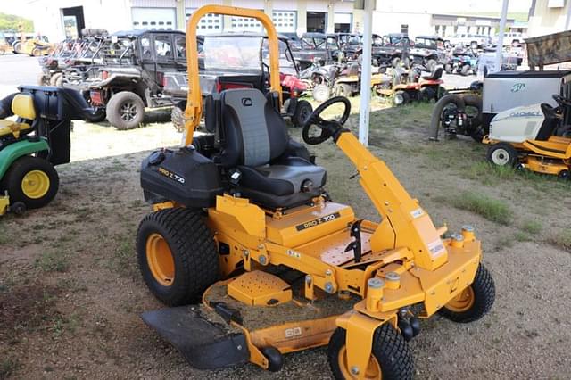 Image of Cub Cadet PRO Z 700 equipment image 1