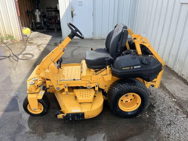 Image of Cub Cadet PRO Z960 equipment image 2