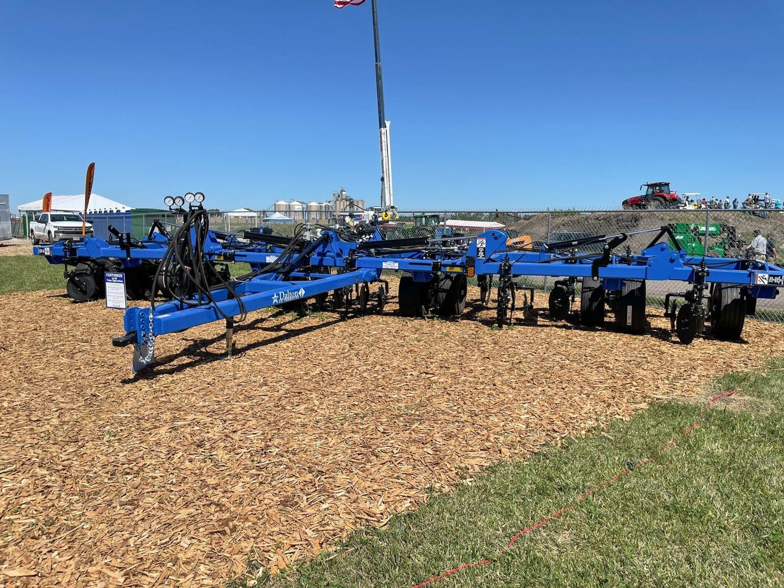 2024 Dalton DW7240 Equipment Image0