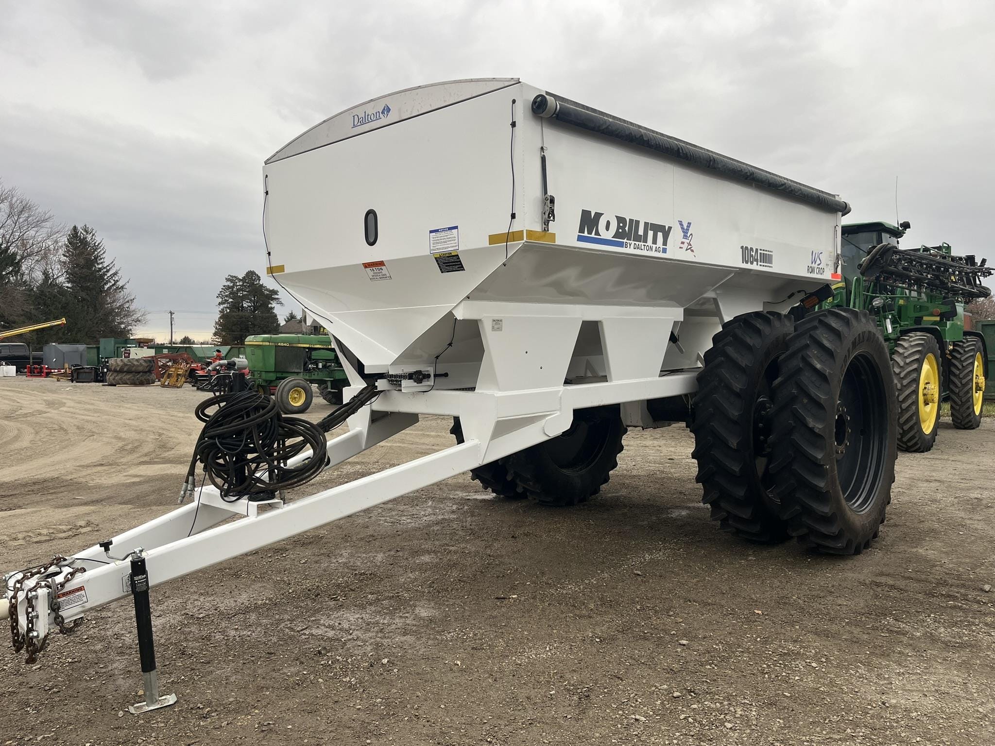 2023 Dalton Ag. 1064 Equipment Image0