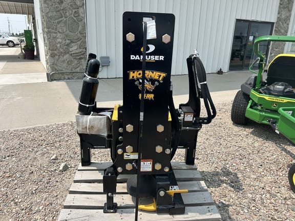 2023 Danuser T8-RR Hornet Equipment Image0