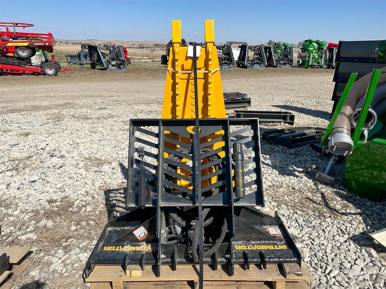 2024 Danuser Intimidator Equipment Image0