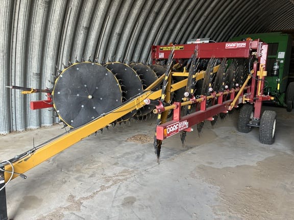 2023 Darf 1017LFM Equipment Image0