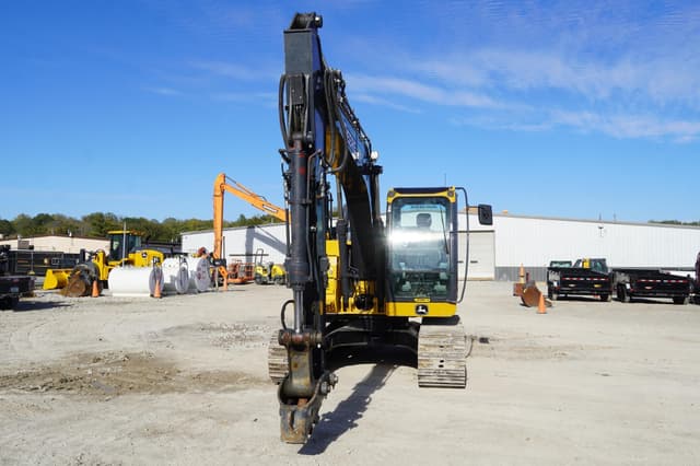 Image of John Deere 130P equipment image 4