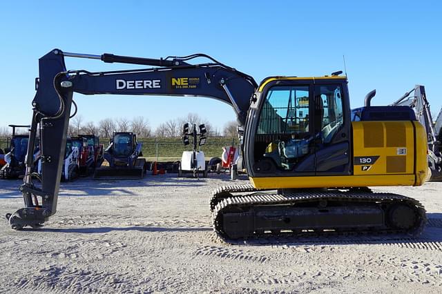Image of John Deere 130P equipment image 1