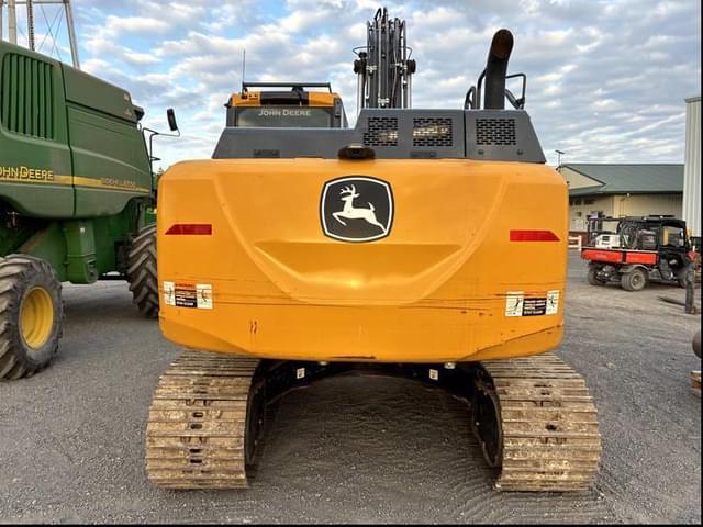 Image of John Deere 200G equipment image 3