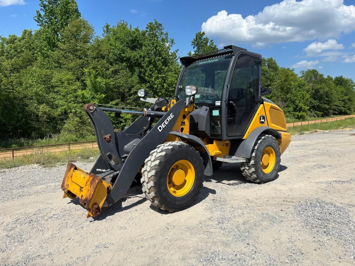 2023 John Deere 204G Equipment Image0