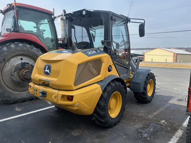 Image of John Deere 204G equipment image 4