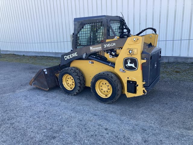 Image of John Deere 316GR equipment image 1