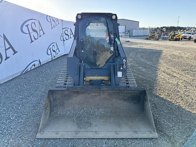 Image of John Deere 317G equipment image 4
