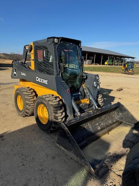 Image of John Deere 324G equipment image 1