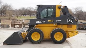 Main image John Deere 324G