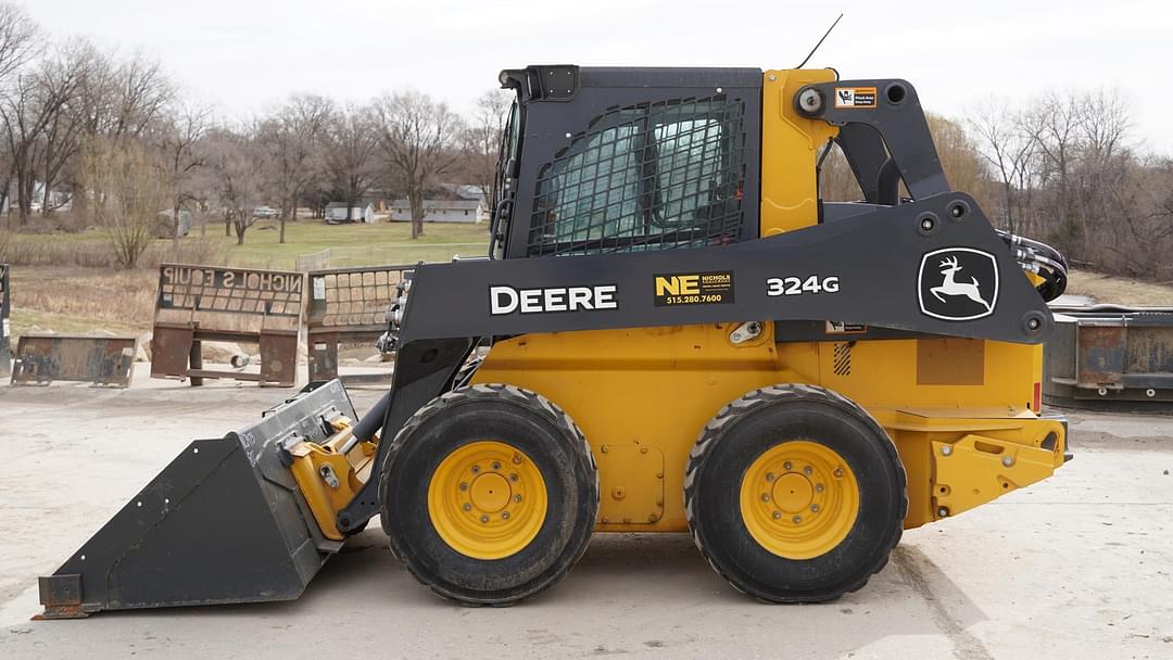 Image of John Deere 324G Primary image