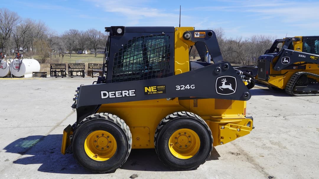 Image of John Deere 324G Primary image