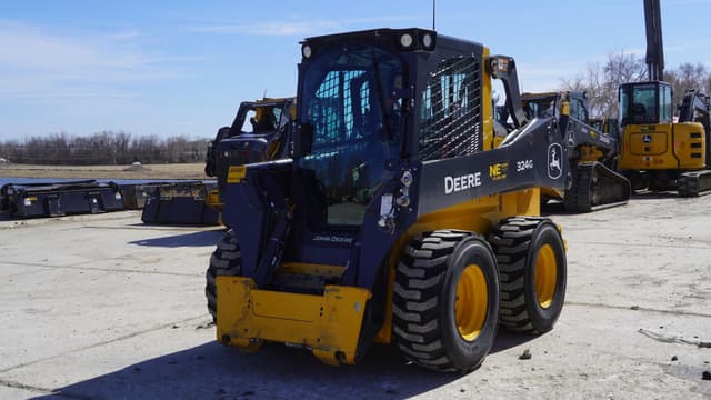 Image of John Deere 324G equipment image 1