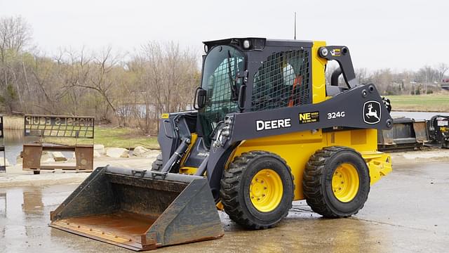 Image of John Deere 324G equipment image 1