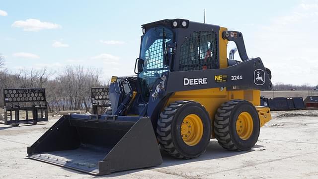 Image of John Deere 324G equipment image 1
