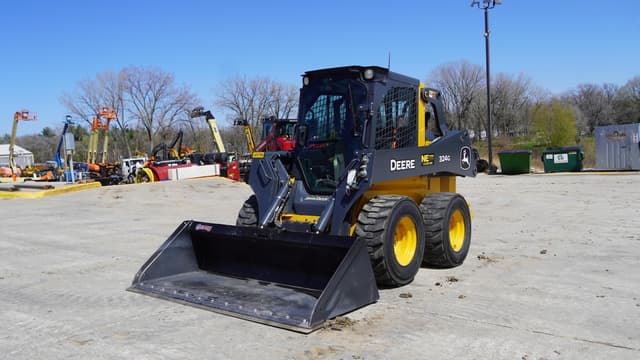 Image of John Deere 324G equipment image 1