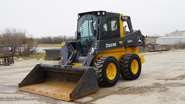 Image of John Deere 324G equipment image 1
