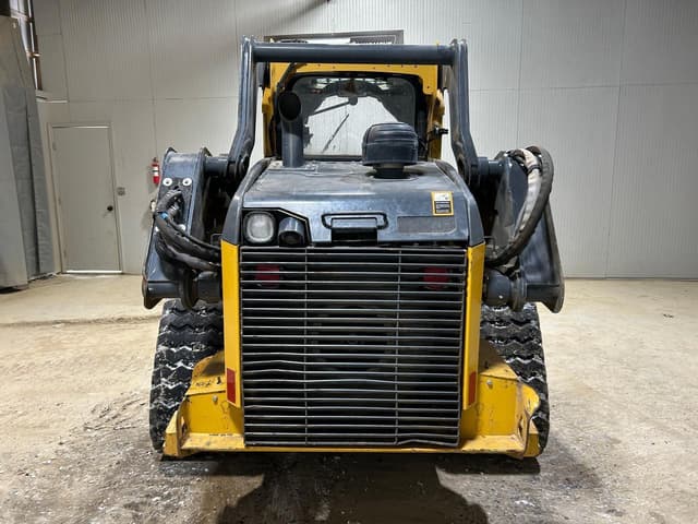 Image of John Deere 325G equipment image 2