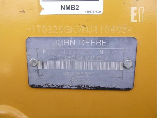 Image of John Deere 325G equipment image 4