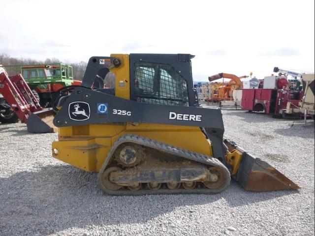 Image of John Deere 325G equipment image 2