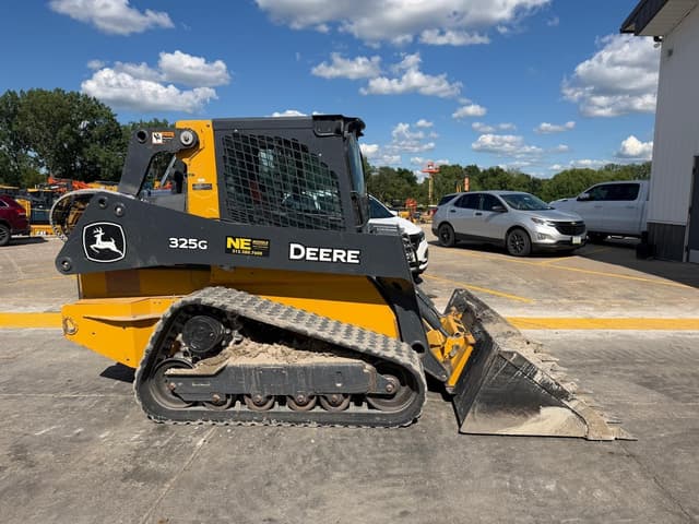 Image of John Deere 325G equipment image 3