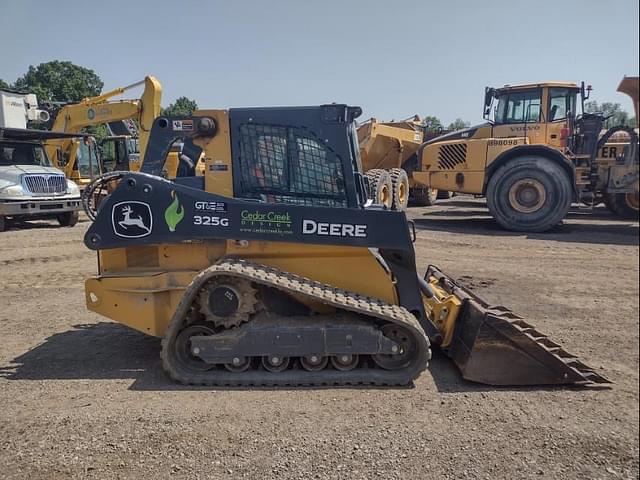 Image of John Deere 325G equipment image 2