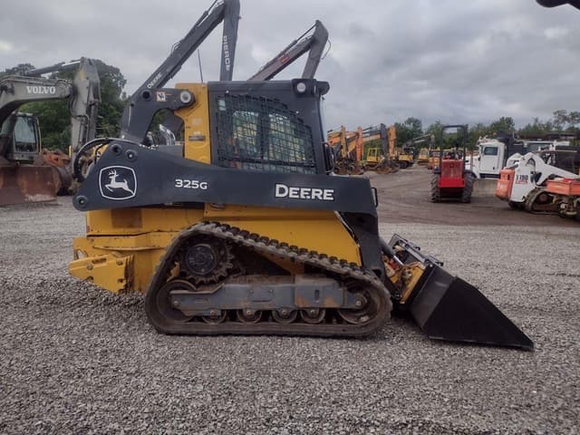 Image of John Deere 325G equipment image 2