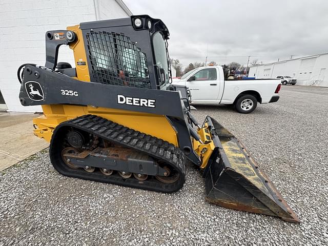 Image of John Deere 325G equipment image 3