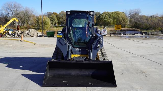 Image of John Deere 325G equipment image 3
