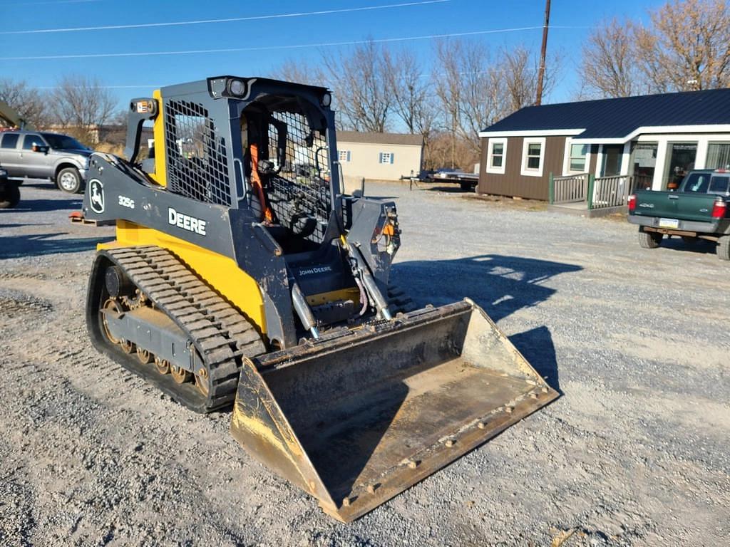 Image of John Deere 325G Primary image