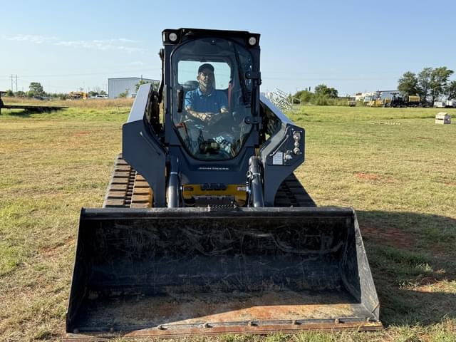 Image of John Deere 331G equipment image 4