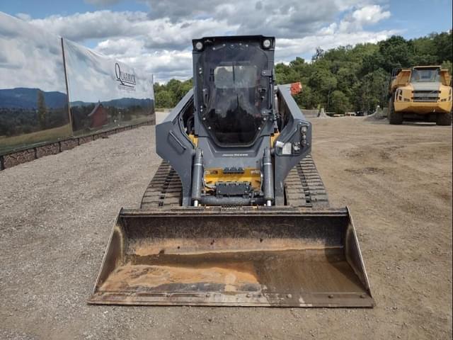 Image of John Deere 331G equipment image 2