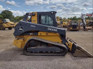 Main image John Deere 331G