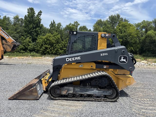 Image of John Deere 331G equipment image 2