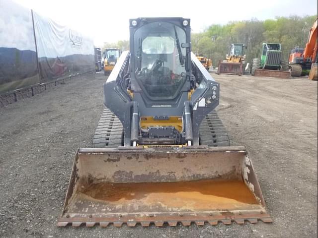 Image of John Deere 331G equipment image 1