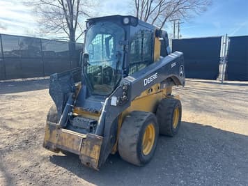 Main image John Deere 332G