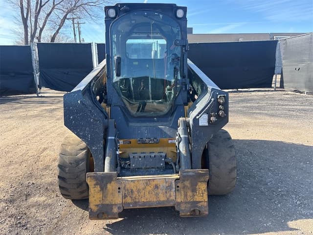 Image of John Deere 332G equipment image 1