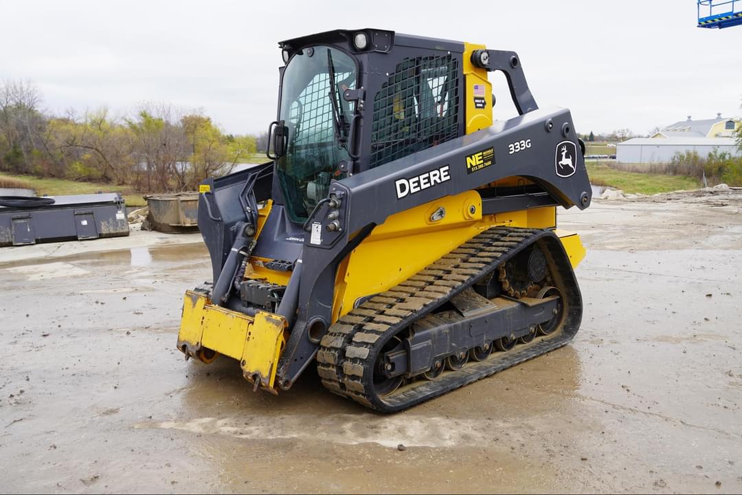 Image of John Deere 333G Primary image