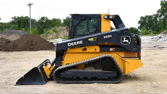 Image of John Deere 333G equipment image 1